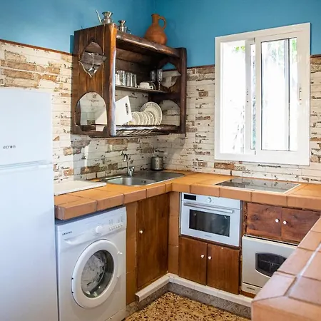 Holiday home Preciosa Y Confortable Con Piscina Y Chimenea